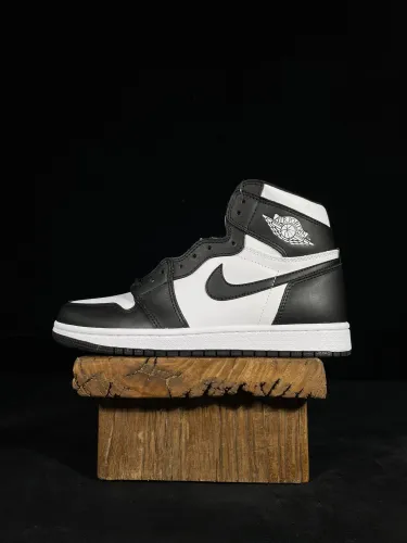 Nike Jordan Air Jordan 1 High Retro Black White Unisex Basketball Sneakers Shoes
