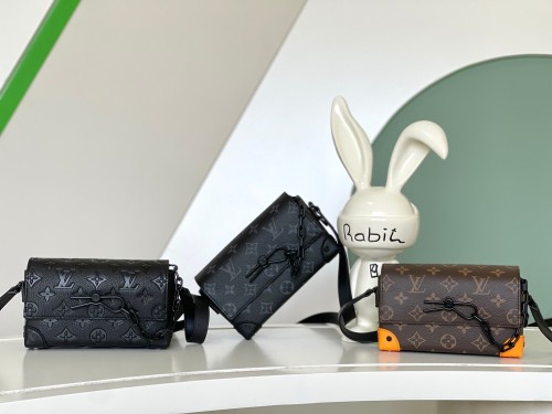 Louis Vuitton M81746 M81783 M82534 Steamer Mini Handbag Monogram Eclipse Hand Bag Sizes:18*11*6.5CM