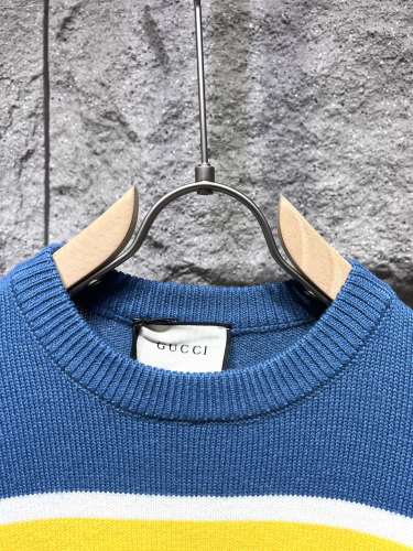 Gucci Unisex Knit Round Neck Pullover Casual Logo Striped Wool Sweater