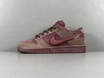 Nike DUNK SB Low Men Casual Sneakers Rose Red Anti Slip Wear Resistant Cricket Shoes