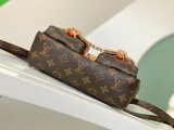 Louis Vuitton M46932 Excursion Small Backpack Monogram Hand Bag Sizes:21*23*10CM