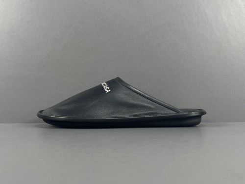 Balenciaga Slippers Unisex Calfskin Logo Flat Bottom Fashion Slippers Black