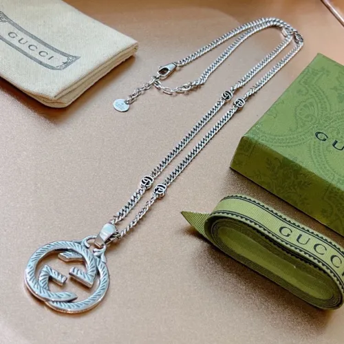 Gucci Anger Forest Classic GG Pendant Chain Necklace Unisex Vintage Necklace