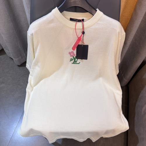 Louis Vuitton Flower Embroidered T-shirt Casual Fashion Short Sleeve