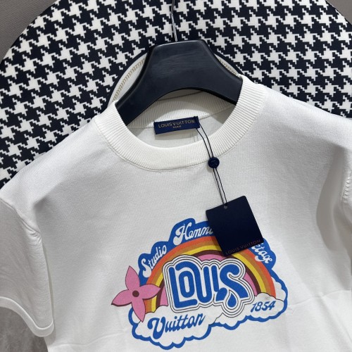 Louis Vuitton Rainbow Cloud Letter Embroidered T-shirt Fashion Casual Short Sleeve