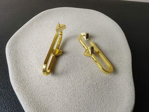 Prada Fashion Vintage Rectangular Gold Earrings