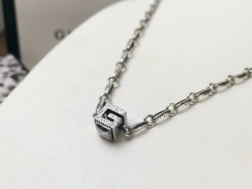 Gucci Cube G Letter Necklace Pendant