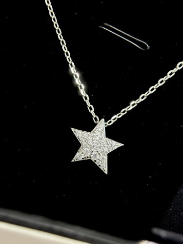 Chanel Pentagram Diamond Sterling Silver Gilding Necklace