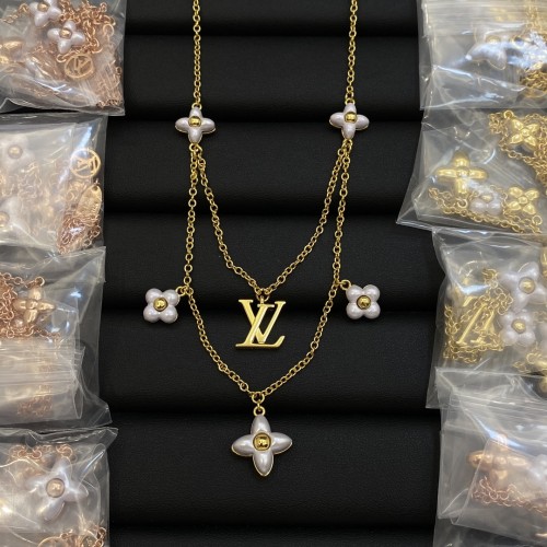 Louis Vuitton Fashion Vintage Pearl Pendants Women Necklace