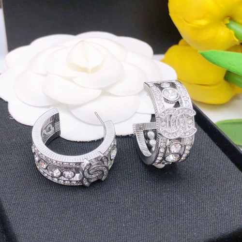 Chanel Round Moon Silver Diamond Ring
