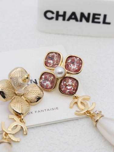 Chanel New Fashion Pink Square Four-leaf Clover Diamond Crystal earrings Pearl Earrings