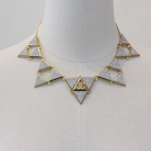 Chanel Fashion Vintage Triangle Diamond Necklace Dinner Party