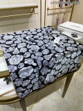 Chanel Mountain Camellia Pattern Bubble Silk Square Scarf Size: 140 * 140cm