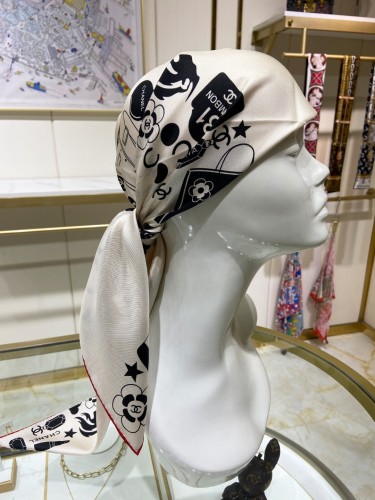 Chanel Four Seasons Single sided Twill Silk Scarf Size: 90 * 90cm
