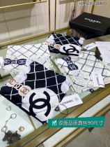 Chanel Classic Double sided Camellia Flower Printed Twill Silk Square Scarf Size: 90 * 90cm