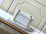 Louis Vuitton M20838 M20687 New Wave Chain Crossbody Bag Multi Pochette Accessoires Hand Bag Sizes:21*12*9CM