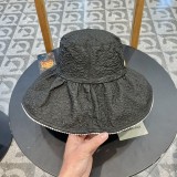 Balenciaga Classic Women's Versatile Sunscreen Fisherman Hat