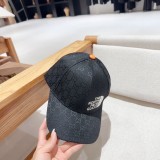 Gucci Classic Embroidered Logo Baseball Stick Couple Four Seasons Duck Tongue Hat