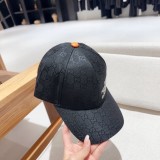 Gucci Classic Embroidered Logo Baseball Stick Couple Four Seasons Duck Tongue Hat