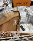 Louis Vuitton Classic Plaid Contrast Cashmere Scarf Unisex Warm Scarf 32 * 200cm