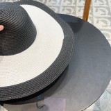 Louis Vuitton Sun Shaded Big brim Straw Hat Simple and Versatile Straw Hat