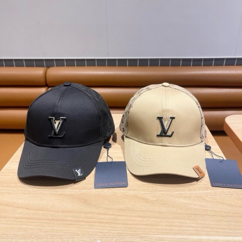 Louis Vuitton Versatile Embroidered Baseball Hat Couple Sunshade Duck Tongue Hat
