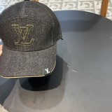 Louis Vuitton Versatile Simple Baseball Hat Couple Sunshade Duck Tongue Hat