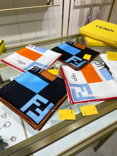 Fendi Versatile FF Twill Silk Scarf 90 * 90cm