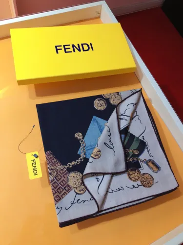 Fendi Light Luxury Double sided Velvet Square Scarf 70 * 70cm