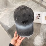 Prada Classic Classic Triangle Baseball Hat Baseball Hat Couple Versatile Washed Duck Tongue Hat