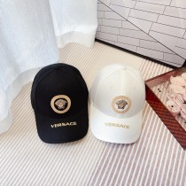 Versace Classic Embroidered Logo Baseball Hat Unisex Versatile Sunshade Duck Tongue Hat