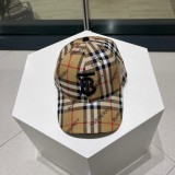 Burberry Classic Embroidered Logo Baseball Hat Seasonal Sunscreen Duck Tongue Hat