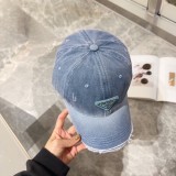 Prada Classic Classic Triangle Baseball Hat Baseball Hat Couple Versatile Washed Duck Tongue Hat