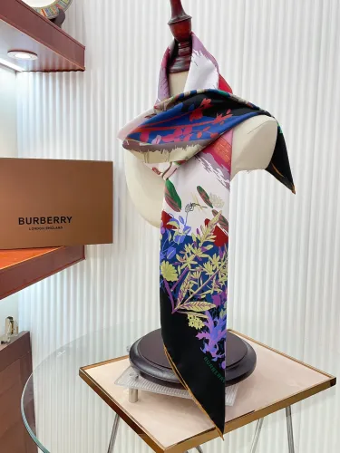 Burberry Heiglov Manor Printed Silk Scarf 90 * 90cm