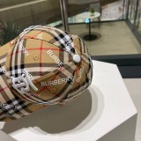 Burberry Classic Embroidered Logo Baseball Hat Seasonal Sunscreen Duck Tongue Hat