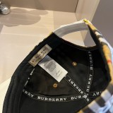 Burberry Contrast Embroidered Logo Baseball Hat Couple Seasonal Sunscreen Hat