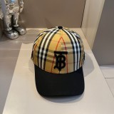 Burberry Contrast Embroidered Logo Baseball Hat Couple Seasonal Sunscreen Hat