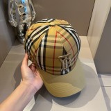 Burberry Contrast Embroidered Logo Baseball Hat Couple Seasonal Sunscreen Hat