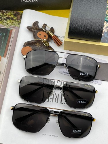 Prada Fashion Classic Polarized Glasses