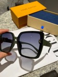 Louis Vuitton Classic Box Polarized Sunglasses