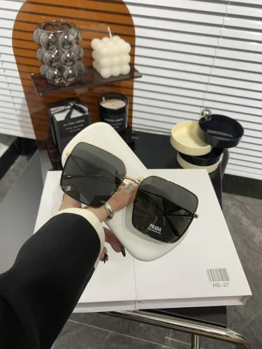 Prada Fashion Large Frame Casual Sunglasses