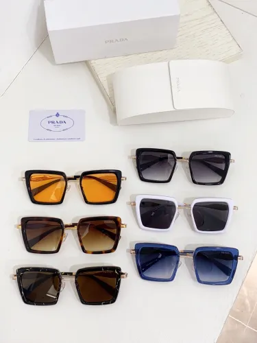Prada Fashion Box Casual Sunglasses Size: 52-20-145