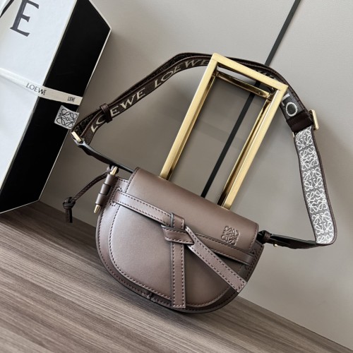 Loewe Gate Dual Embroidered Woven Wide Shoulder Strap Saddle Bag Adjustable Shoulder Bag Size:21*12.5*9CM