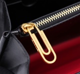 Off White Chain Crossbody Bag Fashion Shoulder Bag Sizes:21*11*5CM