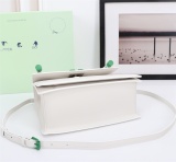 Off White Fashion  Arrows Handbag Crossbody Bag Size：25*19*10CM