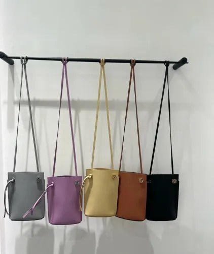 LOEWE Anagram 062239 Size: 21*15*5CM