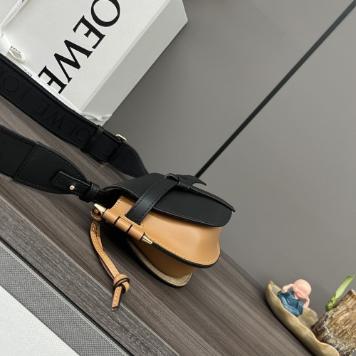 Loewe Gate Dual Embroidered Woven Wide Shoulder Strap Saddle Bag Adjustable Shoulder Bag Size:21*12.5*9CM