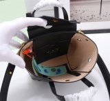 Off White New Letters Handbag Fashion Classic Crossbody Bag Sizes:23*16*9CM