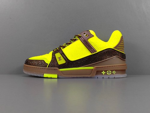 Louis Vuitton Trainer Fashion Low Casual Board Shoes Men Rhinestone Rendering Sneakers