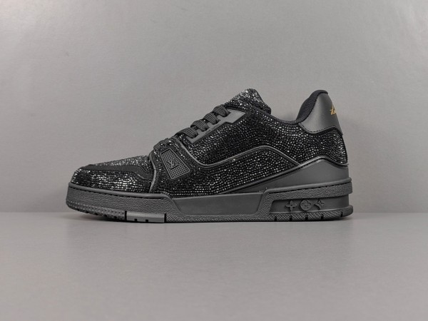 Louis Vuitton Trainer Fashion Low Casual Board Shoes Men Rhinestone Rendering Sneakers